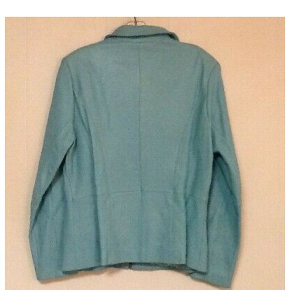 Retro Wilson’s turquoise suede jacket (L) and matching capris (sizes 0 or 10). - Picture 2 of 12